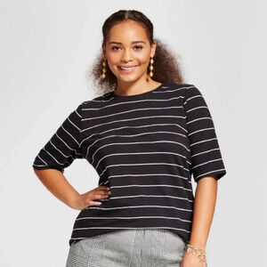 Who What Wear Black and‎ White Striped Elbow Length Tee Size Medium